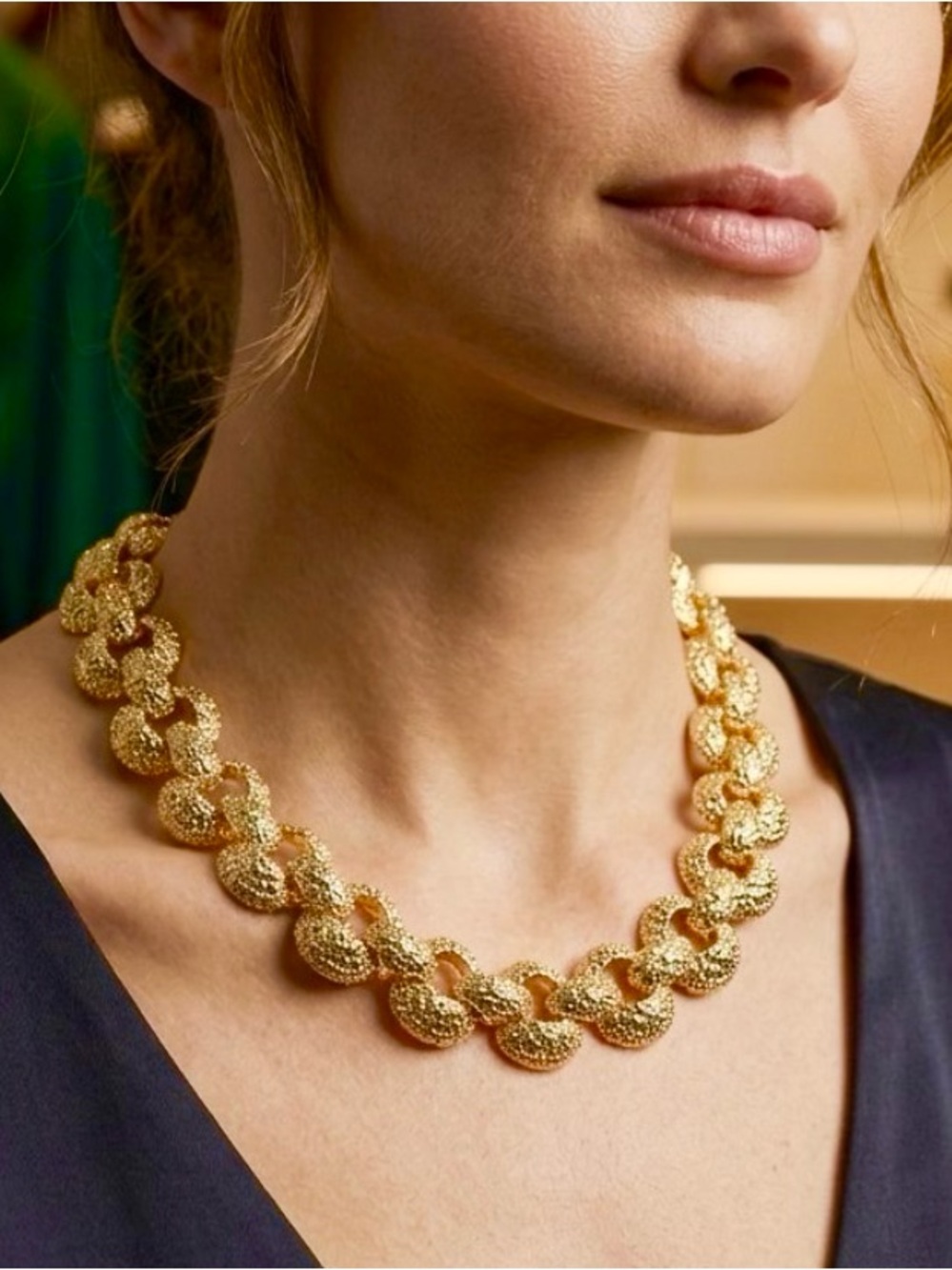 NWT Statement White House
Black Market
Gold -tone Quilted 
Adjustable Necklace